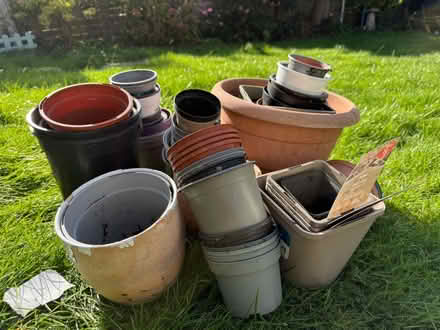Photo of free Plant pots (Horsforth (LS18)) #1