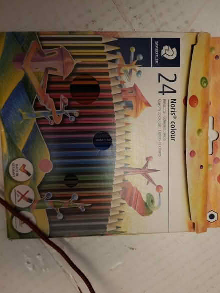 Photo of free 24 pack of colour pencils (West Croydon CR0) #1