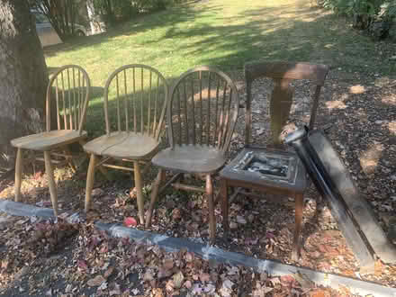 Photo of free curb alert (Peekskill, NY) #1