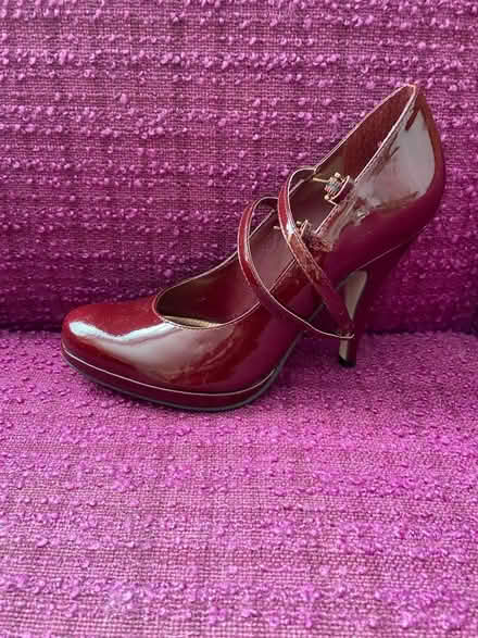 Photo of free Ladies shoes - size 3 (Old Woking GU22) #2