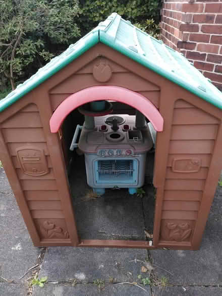 Photo of free Outdoor house (Ecclesall, S11) #1