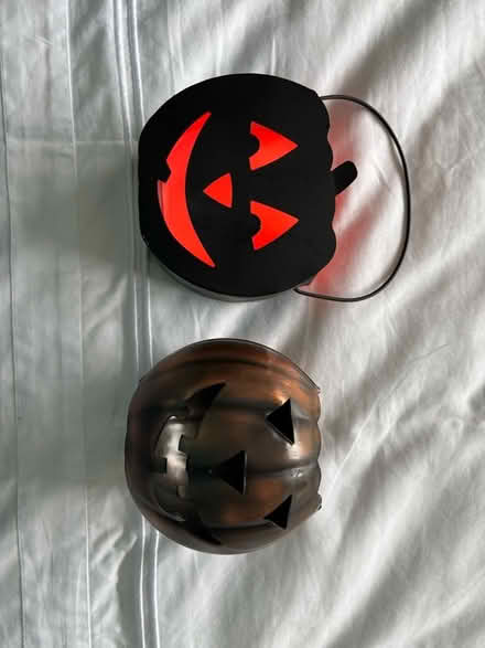 Photo of free Halloween decorations (Kenilworth CV8) #2