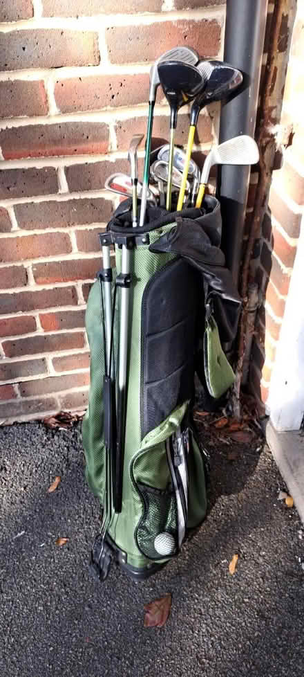 Photo of free Golf bag with clubs (OX14 off Colwell Drive) #1