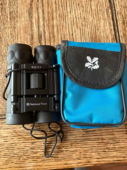 Photo of free National Trust binoculars (RUshden NN10) #1