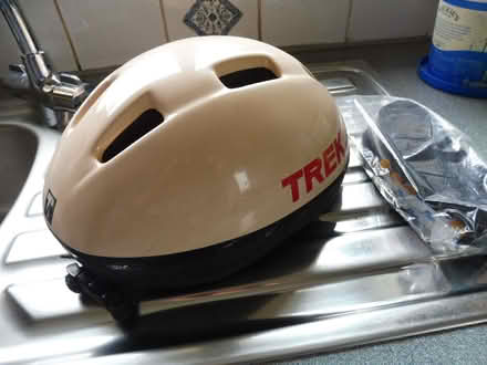 Photo of free Trek bicycle helmet (Cholsey OX10) #1