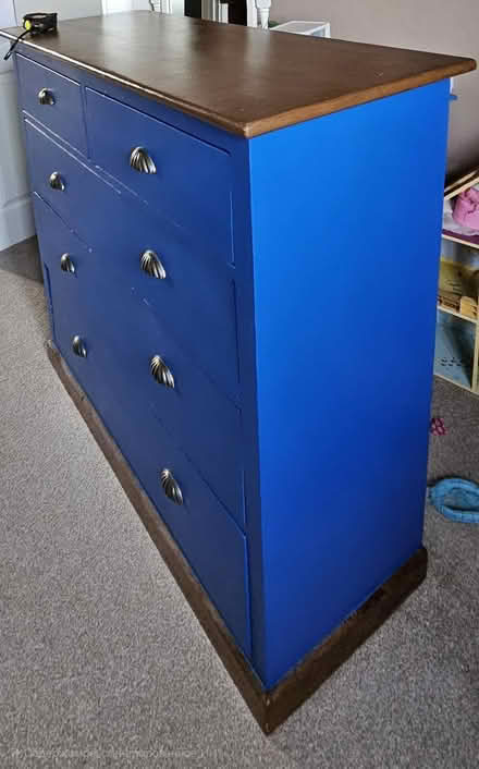 Photo of free Solid chest of drawers (Steventon OX13) #2