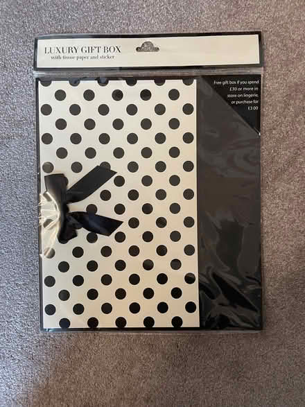 Photo of free Gift box (Formby L37) #1