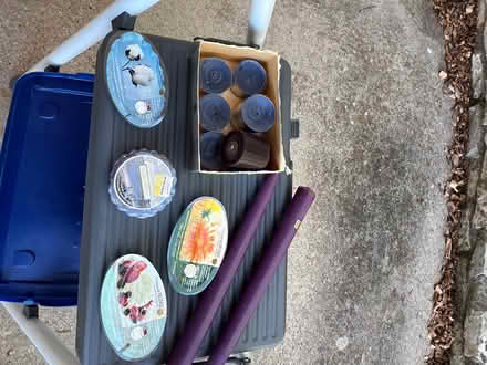 Photo of free Candle melts (Behind Georgetown airport) #1