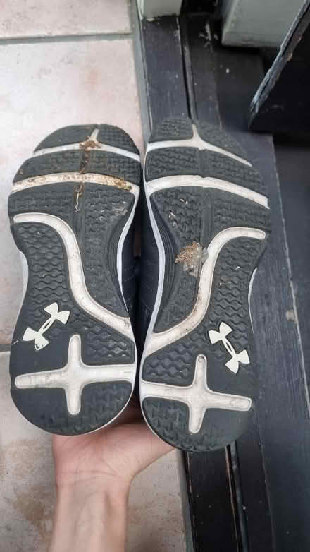 Photo of free Under armour trainers 9.5 mens (South hampstead NW8) #3