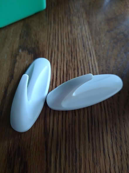 Photo of free Pair of command hooks (Odenton) #1