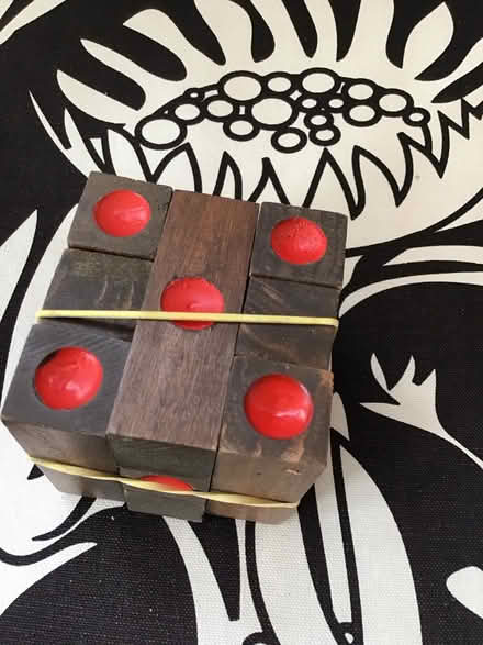 Photo of free Wooden dice puzzle (Cf46 5ef) #1