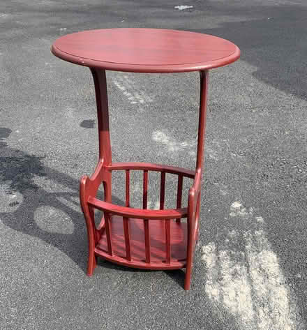Photo of free Small side table (Pound Ridge) #1