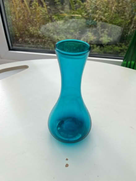 Photo of free Blue glass vase (North Hinksey OX2) #1