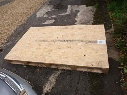 Photo of free A large pallet (Cholsey OX10) #1
