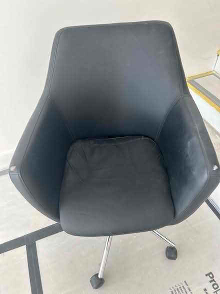 Photo of free John Lewis black office chair 2/2 (Wimbledon Village SW19) #4