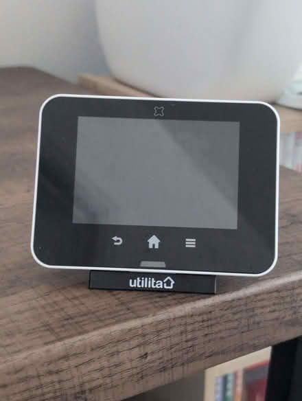 Photo of free utilita Smart Display (Hyde SK14) #1