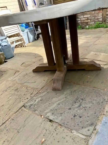 Photo of free Round garden table (Fulham Broadway SW6) #2