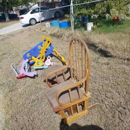 Photo of free Curb Alert 76108 (76108) #1