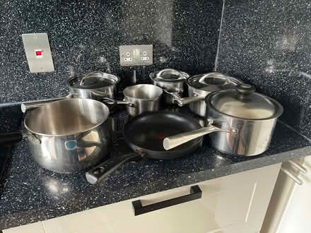 Photo of free A set of 7 pans suitable for all appliances (AB25) #1