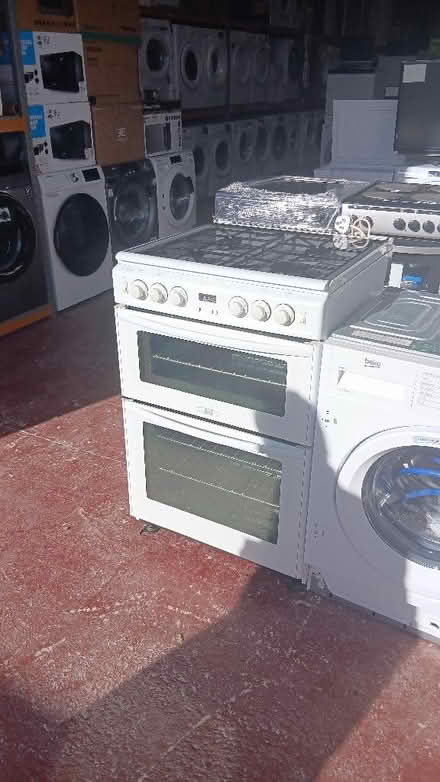 Photo of gas cooker urgently if anyone has (Walsall WS2) #1