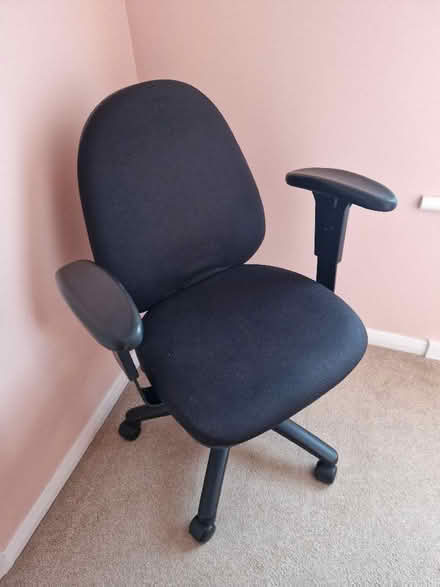 Photo of free Desk chair (North Town SL6) #1