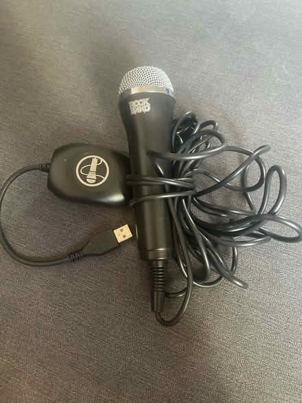 Photo of free Rock band microphone (Battersea SW8) #1