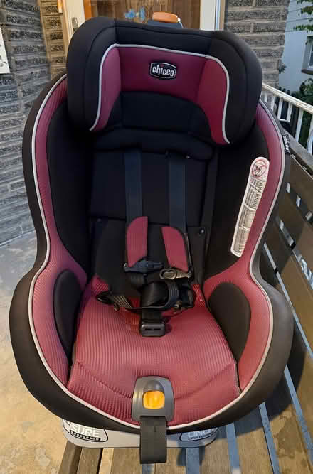 Photo of free Chicco convertible child car seat (Fort Lee NJ) #1