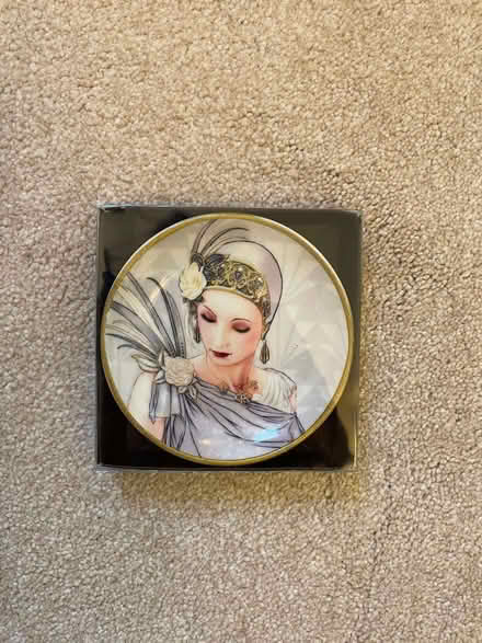 Photo of free Pretty ceramic trinket tray unopened (Charlton SE18) #1