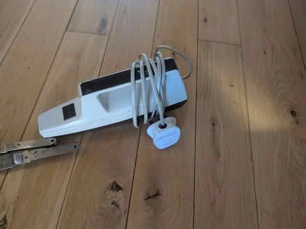 Photo of free 1980s Electric Carving Knife (St Michaels Mead, CM23 4) #2