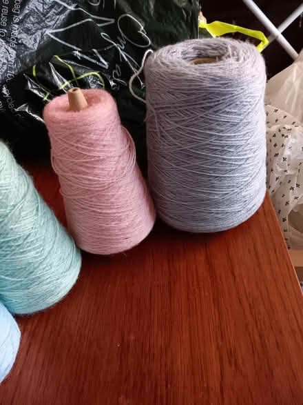 Photo of free 4 cones knitting wool (Chipping Ongar CM5) #2