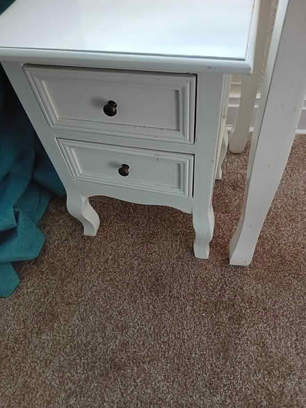 Photo of free Tweens/teens dressing table (Chapel Allerton LS7) #2