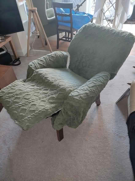 Photo of free Manual Recline Chair with covers (Solihull B92) #2