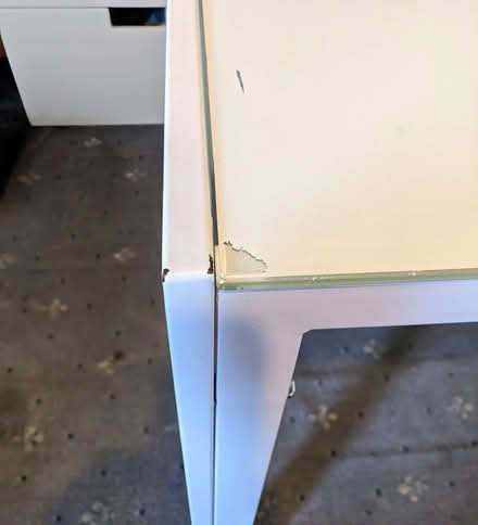 Photo of free Glass Top Table, 130cm x 70cm x 75cm (PL4) #3
