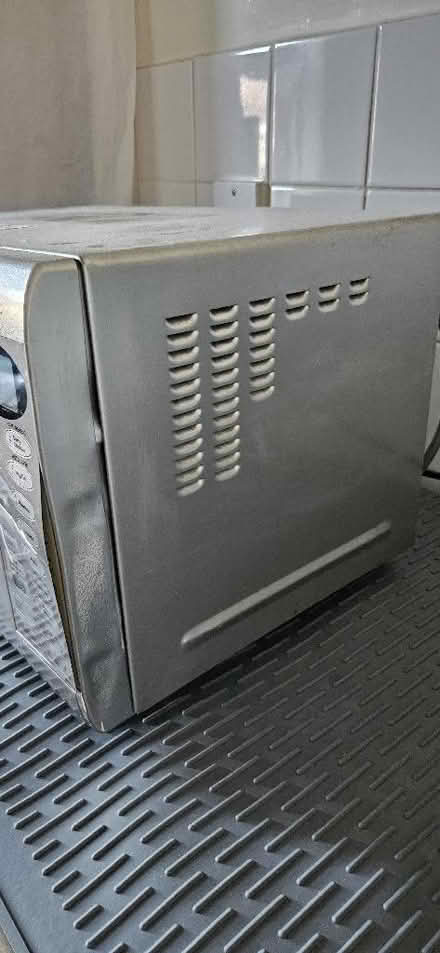 Photo of free Panasonic Microwave (Enfield EN1) #3
