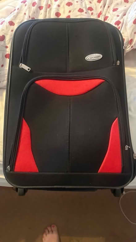 Photo of free Hand luggage suitcase (Chatham) #2