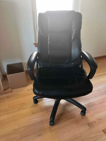 Photo of free Leather office chair (Lake in the Hills) #2
