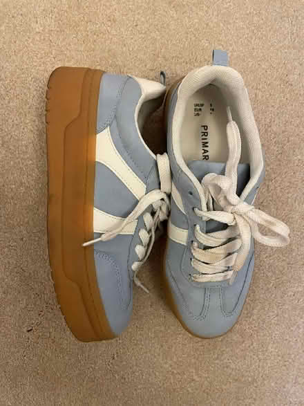 Photo of free LADIES - Casual trainer in blue - Size 5 (Charlton SE18) #1