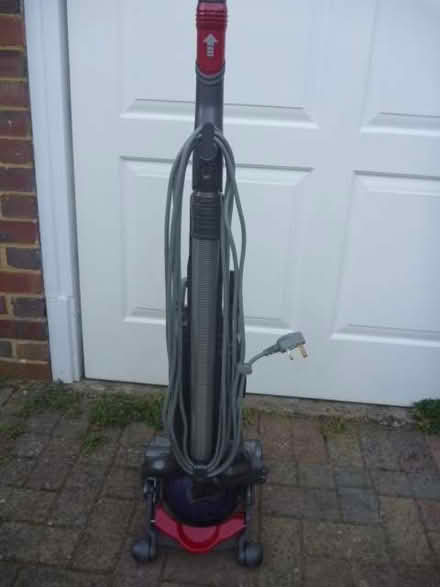 Photo of free Dyson DC25 Hoover Working but brushes don't turn (Bracknell Forest RG12) #4