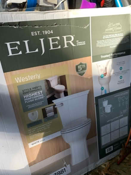 Photo of free Eljer toilet (Mahtomedi) #1