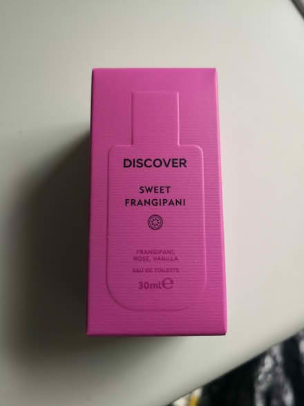 Photo of free Perfume (New) (CT10) #1