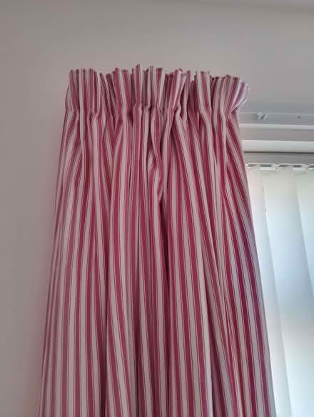 Photo of free Pair of curtains (Shurdington GL51) #1