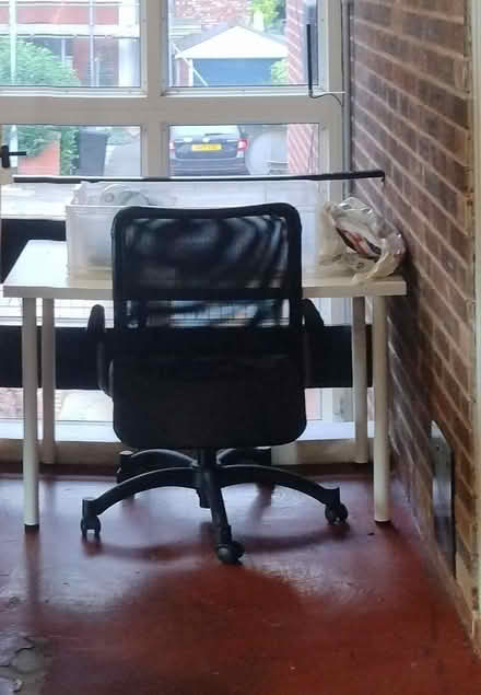 Photo of free Desk chair (Stretford M32) #2