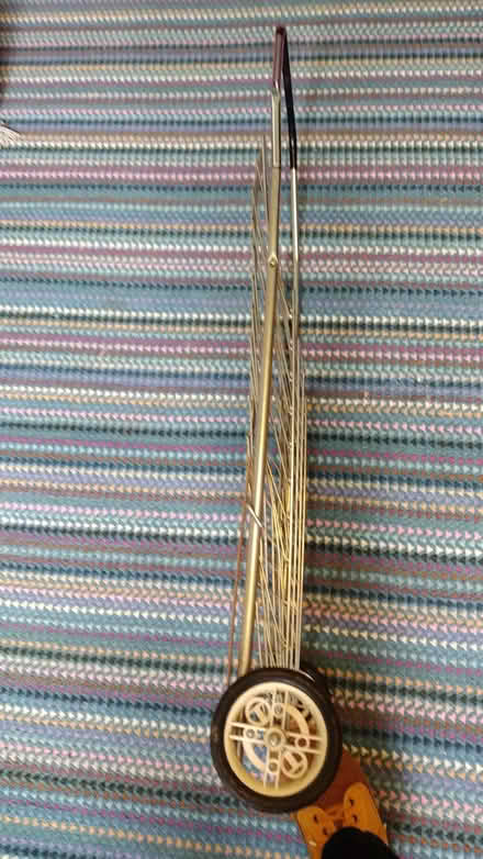 Photo of free folding metal shopping basket on wheels (West Marina TN38) #4