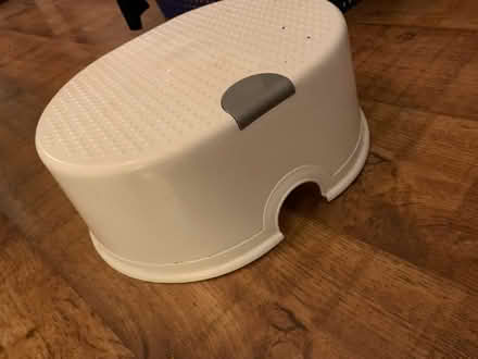 Photo of free Toddler stool/step (Lifford, kings Norton B30) #1