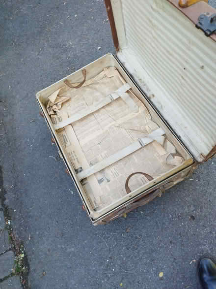 Photo of free Antique trunk (Cainscross GL5) #3