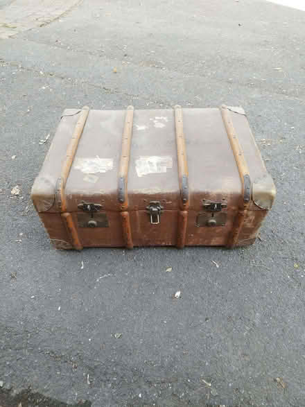 Photo of free Antique trunk (Cainscross GL5) #1