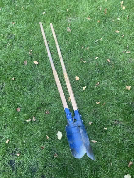 Photo of free Post hole digger (repairs (Nr Fresh Pond & Mt Auburn Cem.) #1