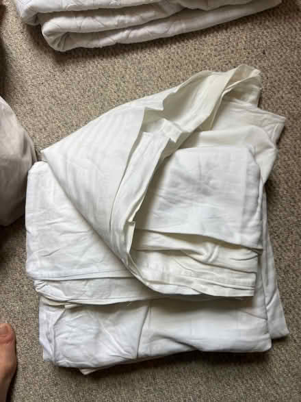 Photo of free Bedding, double duvet & sheets (Hove BN3) #2