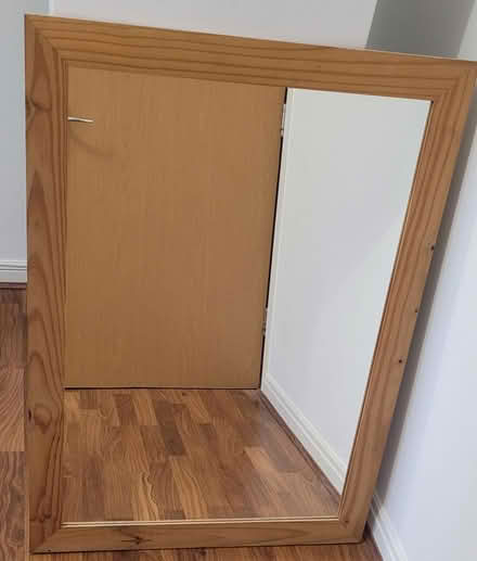 Photo of free Mirror (L24) #1