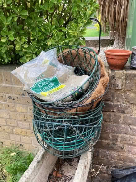 Photo of free 10 hanging baskets (Harrietsham ME17) #1